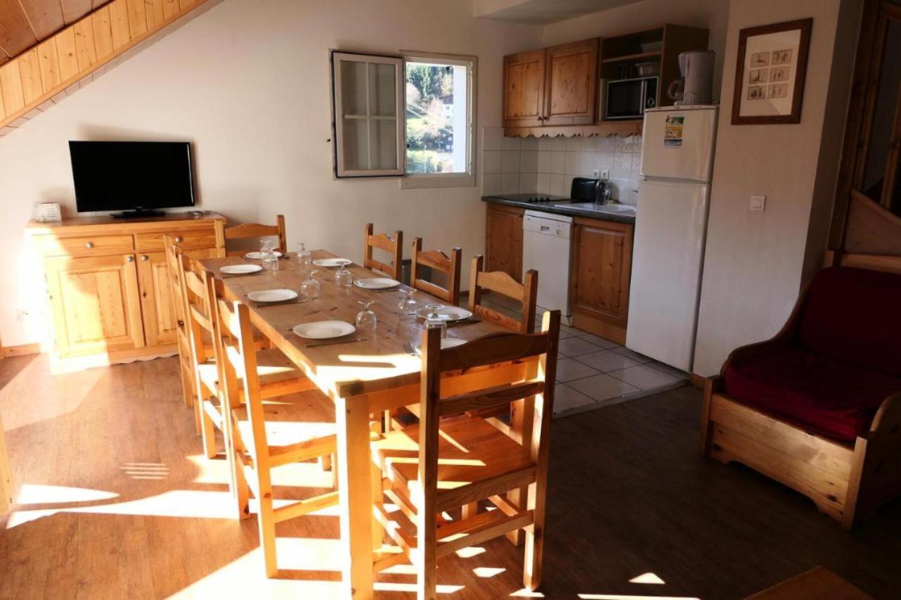 94 m2 spacieux insonorisé en PLEIN CENTRE - deux parkings couverts gratuits et WIFI gratuit ! Saint-Gervais-les-Bains Esterno foto